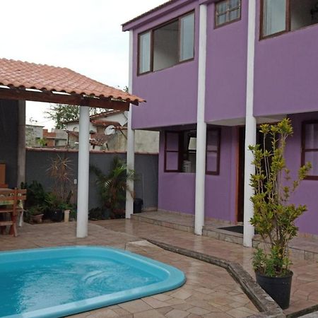 Casa Roxa Com Piscina Em Condominio Araquari Exterior foto